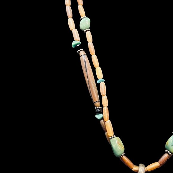 Vintage Sterling Silver Faux Turquois Beaded Pendant Necklace (4975) - Picture 4 of 9